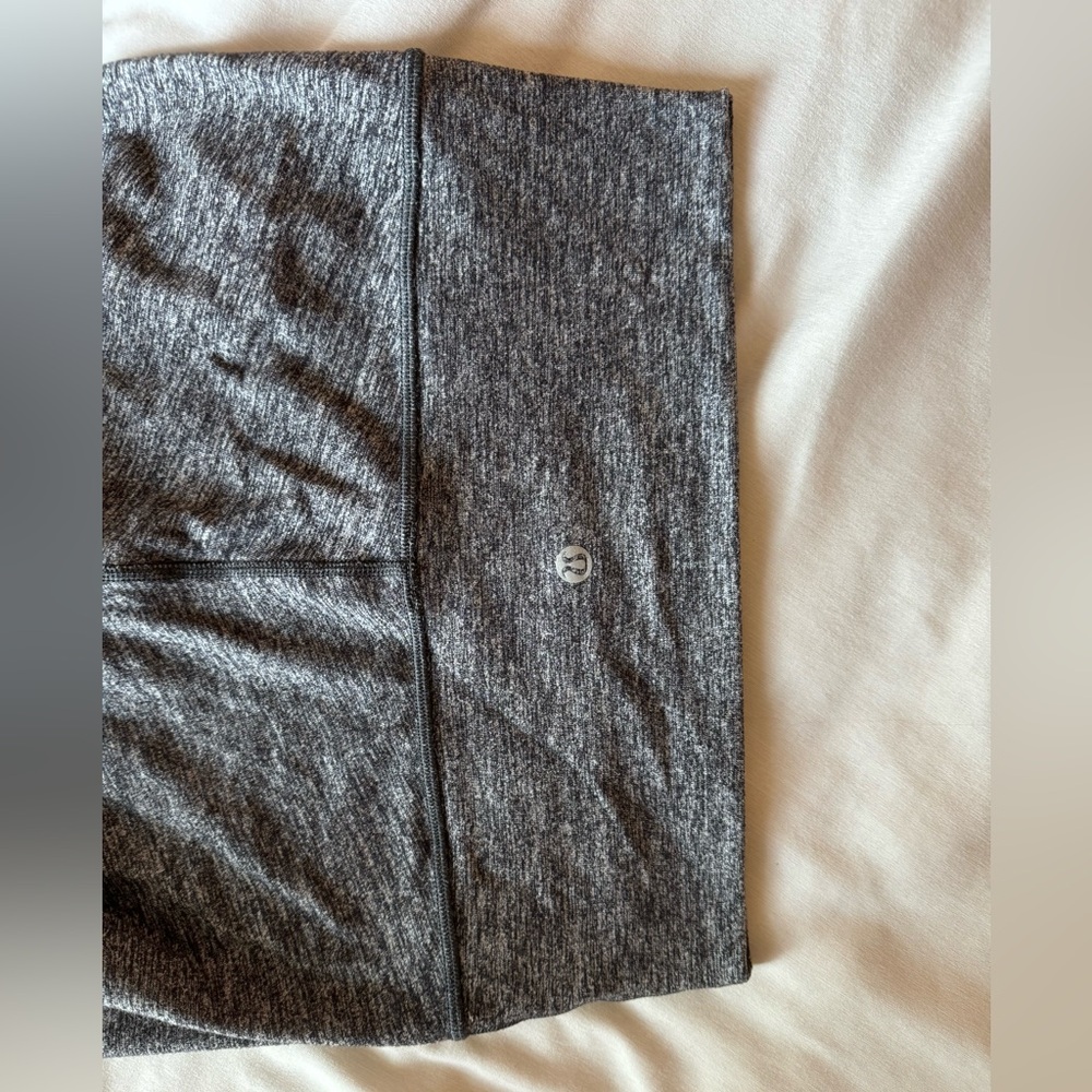 Lululemon size 6 align leggings